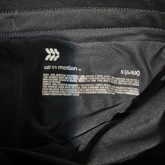 Black Athletic Shorts Double Layer - Picture 6 of 6